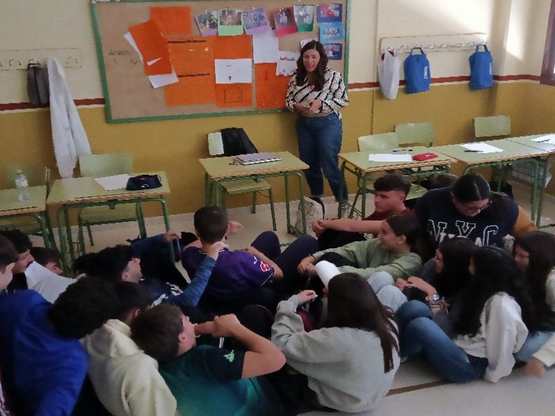 Refugio Seguro: Taller sobre infancia migrante en Doña Mencía