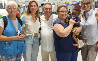 El pequeño Owen regresa a casa tras ser operado con éxito en Córdoba gracias al programa “Viaje hacia la Vida”